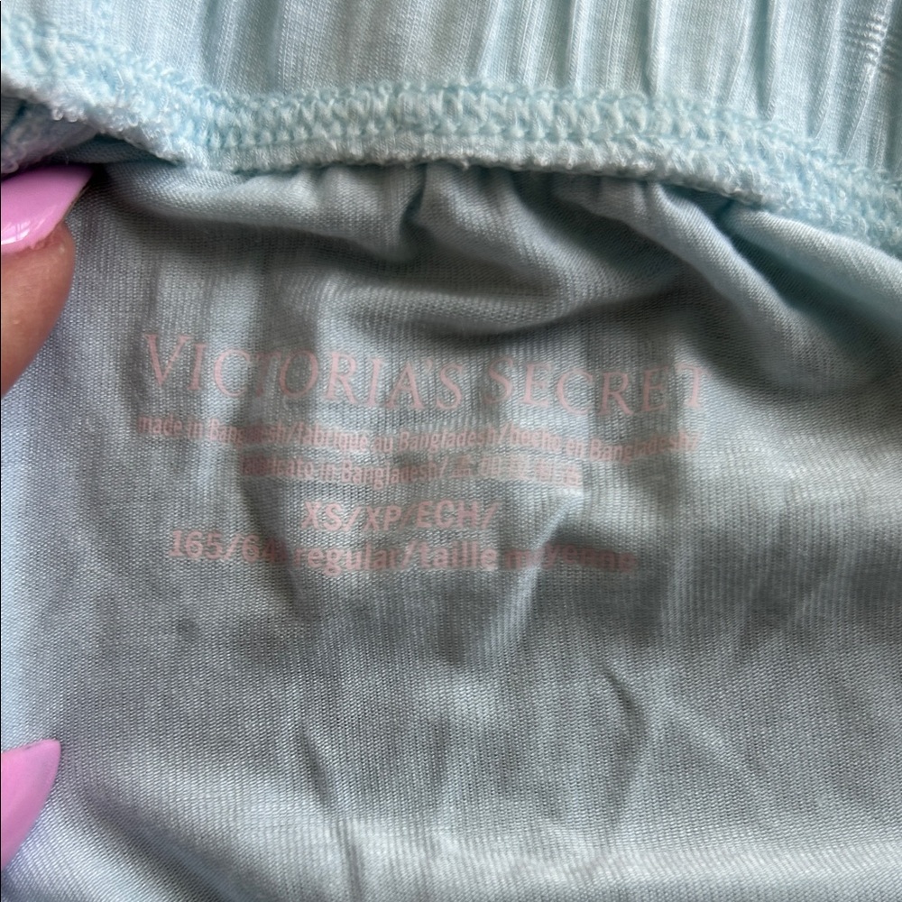 Victoria’s Secret Light Blue Pajama Set - Picture 10 of 14